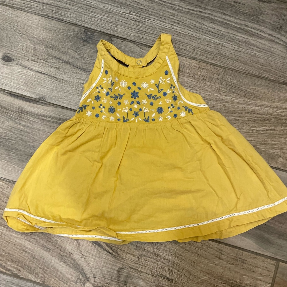 Yellow Tank Top with Blue and White Embroidery